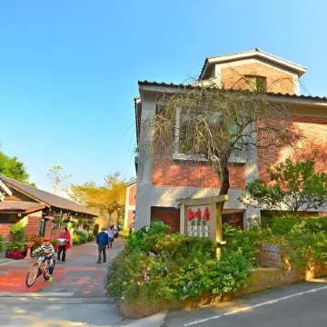 Red Brick Villas