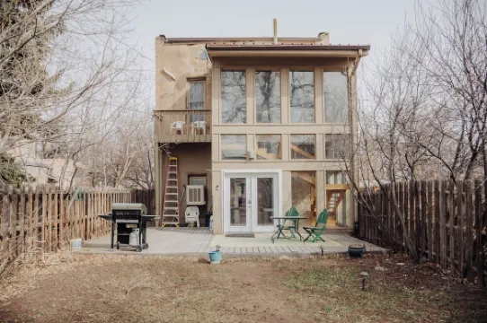 Alpine Oasis – Your Perfect la Veta Getaway -in the Heart of Downtown la Veta