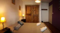 Hopa-Home Patagonia Hostel & Bar