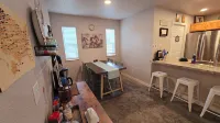 ❤ Bed & Breakfast Nook ❤ Fenced Yard ❤ Hot Tub ❤ Heated Floors ❤ Pet Friendly ❤