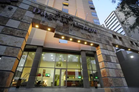 Hotel Diego de Almagro Calama Отели рядом с достопримечательностью «Terminal 1 of El Loa Airport»