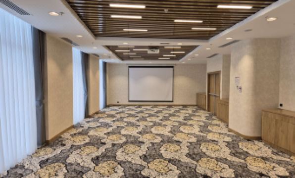 Hilton Garden Inn Termez Airitom