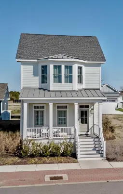 Wave Haven @ Cape Charles, a new house near a private beach & nature preserve.