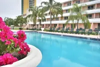 Castaways Resort and Suites