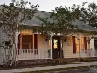 Historic home in downtown /  walking distance to restaurants and local breweries