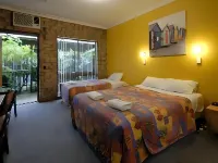 Pavlos Motel Hotels in Enfield