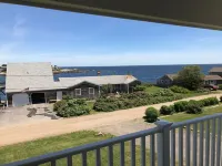 Quintessential Maine Get-a-Way. Hotels in Biddeford