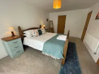 Tawny Cottage pet friendly, barn conversion, quiet farm location, nr Dartmouth.