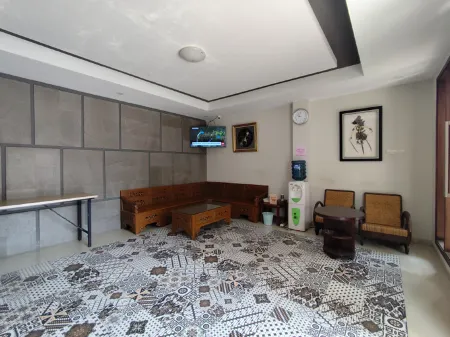 Urban Fendi's Tirtodipuran