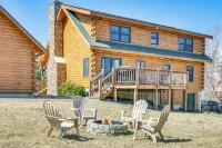 Carroll Log Cabin w/ Deck < 9 Mi to Bretton Woods! - WiFi