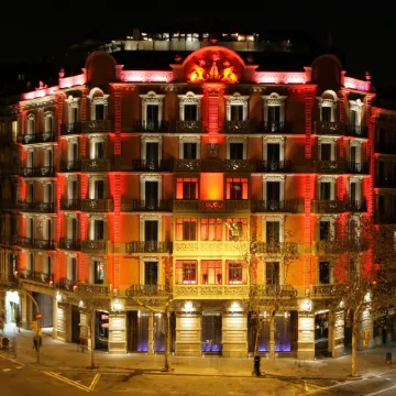 Hotel Cram