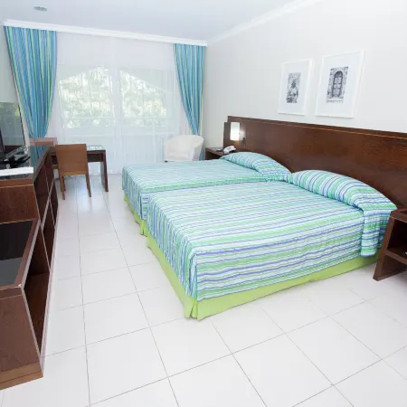 Bahia Plaza Hotel