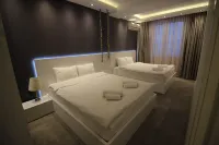 Maxela Apartments