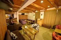 Faraya Village Club Hotel a Aaqoura