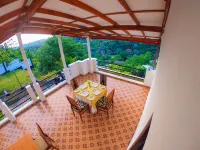 Uppermost View Hotels in Pilana
