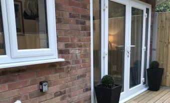 Oakley Country Retreat-1 Bed-Garden-Free Parking