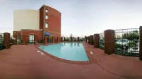 Comfort Suites - Swimmingpools