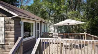 Sunnylea Resort Hotels in Severn