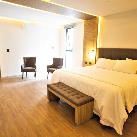 Hotel Plaza by Kavia