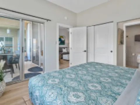 Upscale Oceanfront Penthouse Vistas Hotels in Kihei