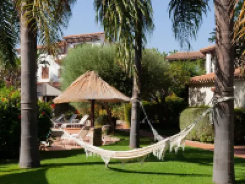 ノラ クラブ ホテル プーラのホテル