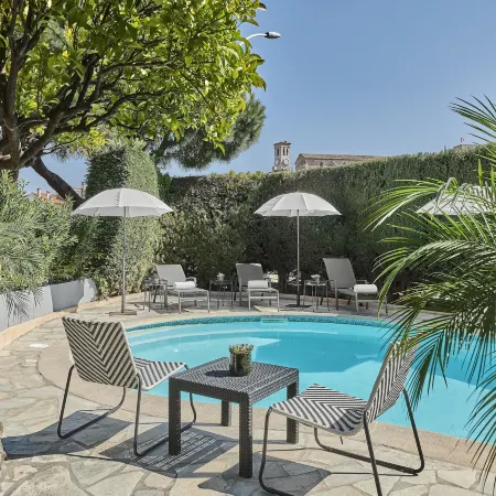 Hotel le Suquet Cannes