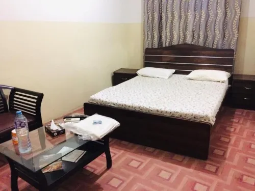 Four Season Guest House Hotels in Shah Faisal Town