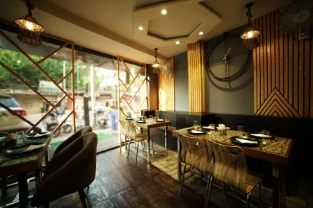 TreeHouse London Street Amritsar Отели рядом с достопримечательностью «Guru Nanak Dev University»