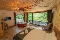 Ray Suit Bungalov