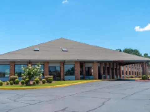 Baymont by Wyndham Tupelo Hotels in Tupelo