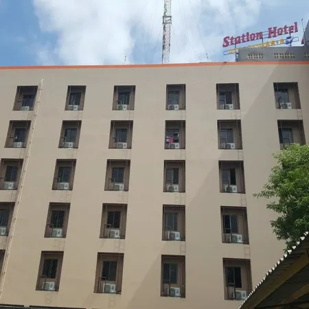 Station Hotel