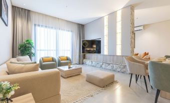 Amber Hospitality - Al Rawdah