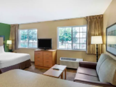 Studio 6 Extended Stay Philadelphia Malvern Swedesford Rd. PA Hotels in Devault