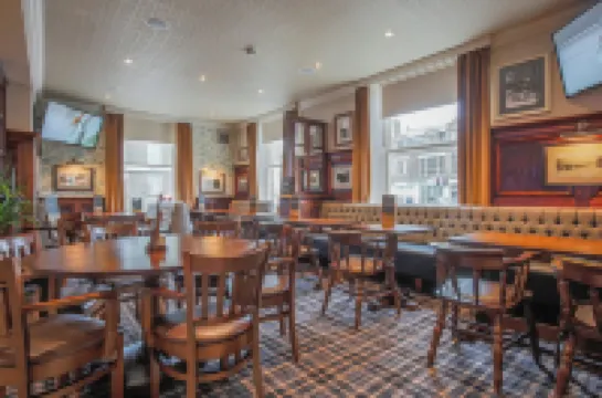 The Norfolk Arms Inn Hotel di Glossop