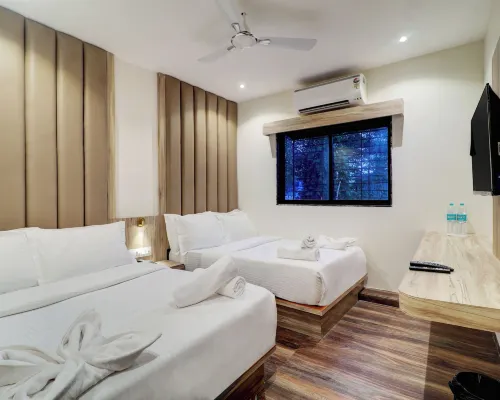 โรงแรม อามาร์ เรสซิเดนซี โรงแรมใกล้หาดเวอร์โซวา