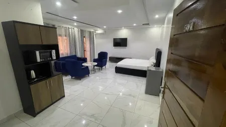 Bi-Hotel 1 Отели в г. Дакар