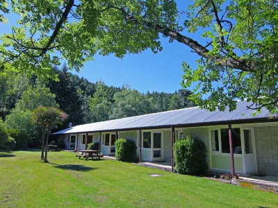 Alpine Adventure Holiday Park Hoteles en 