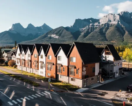 Basecamp Resorts Canmore Hotels in Canmore