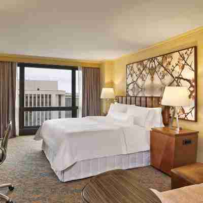 The Westin Crystal City Reagan National Airport Rooms
