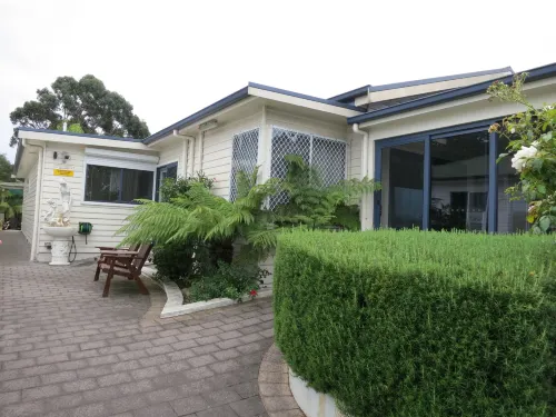 The Charles Robbins Hotels in Beaconsfield