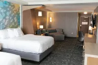 Courtyard Elkhart Hotels in Elkhart