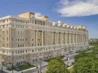 Hyatt Place Chicago Medical/University District Hotels near Douglas Park