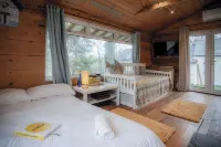 The Hygge Hut - 1 Bed - Freshwest Beach Retreat Các khách sạn ở Pembroke