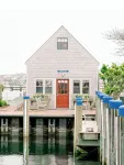 The Cottages at Nantucket Boat Basin - balcony