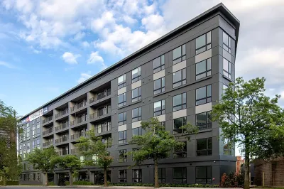 Luxury Furnished Apartments by Hyatus Downtown at Yale Hotels near New Haven City Hall