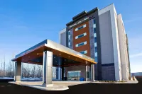 Hampton Inn & Suites by Hilton Ottawa West Hotel a 