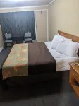 Rainbow Motel - 2-Star