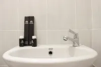 Zest Studio Semi Apartment at the Lodge Paskal Near Binus University