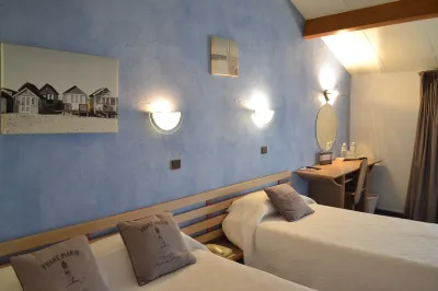 Logis hôtel Noemys Gradignan Hôtels à : Léognan