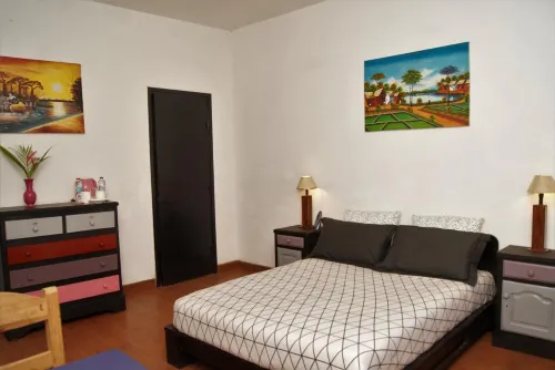 Villa Mahefa - WiFi Fibre - Parking & Jardin - Netflix - Hôtel Proche RN1, RN4, RN7 - 2-Star